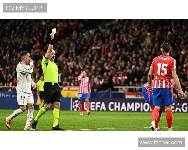 英超激战：马竞逆转巴黎圣日耳曼帽子戏法引发争议判罚热议