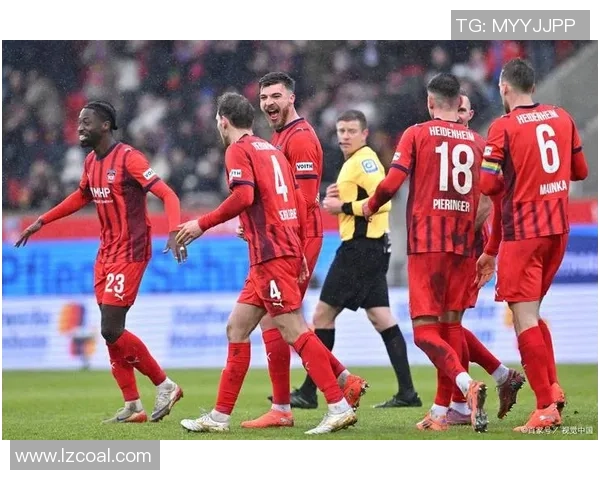 德甲焦点战拜仁与马竞激战成平局转会风波引发热议