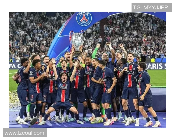 德甲精彩对决巴黎圣日耳曼4-0横扫那不勒斯赛后点评引发热议 德甲精彩对决巴黎圣日耳曼4-0横扫那不勒斯赛后点评引发热议